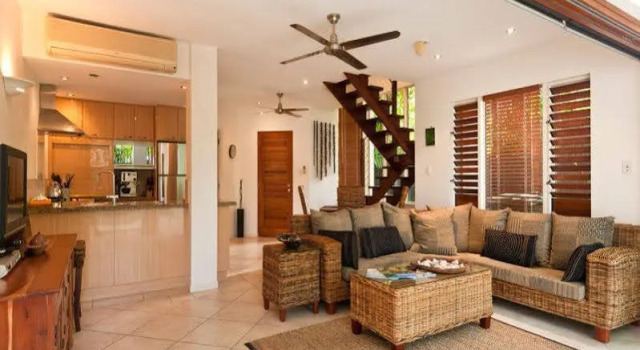 Villa Frangipani, Book Villa Sommerhuse i Port Douglas, Hytte