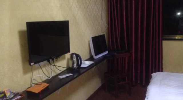 Lingbi Xucheng Inn, Rezervați Hotel Hoteluri în Suzhou cu parcare, Parcare