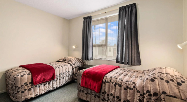 Номер Standard с видом на город Canterbury Court Motel