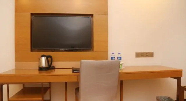 Семейный люкс GreenTree Inn Nanjing Jiangning District Dongqi Road Hotel