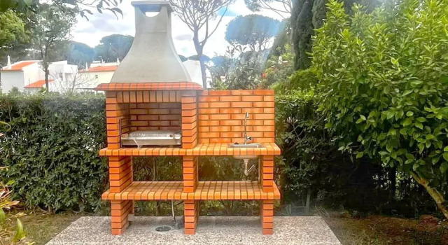 Вилла 4 Bedrooms Private Pool Close To All Amenities