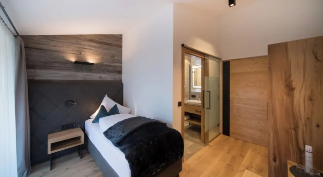 Одноместный номер Standard с балконом и с видом на горы Hotel Stubai