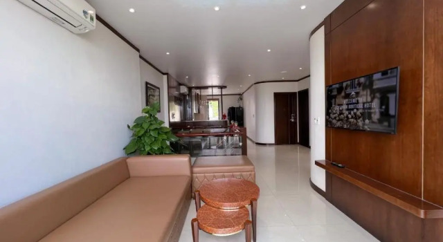 Апартаменты Elysinam Boutique Hotel Ha Long