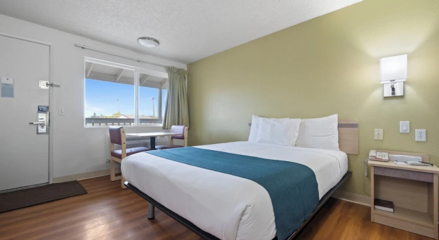 Номер Standard с 3 комнатами Motel 6 Clarkston WA