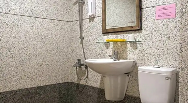 Номер Comfort Lotus Yuan Business Hotel