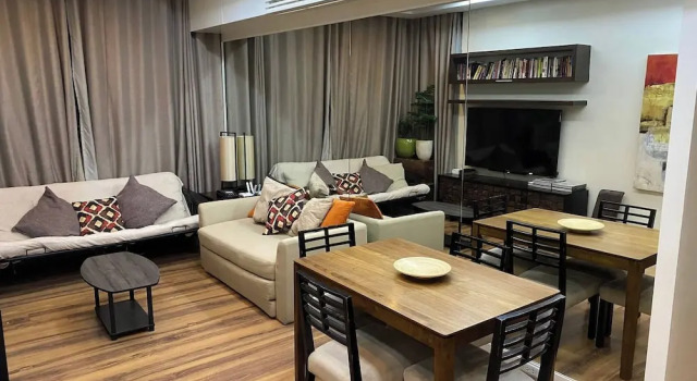 Апартаменты с 2 комнатами Elegant 2BR Apartment in Upscale Fort BGC Fast Wifi