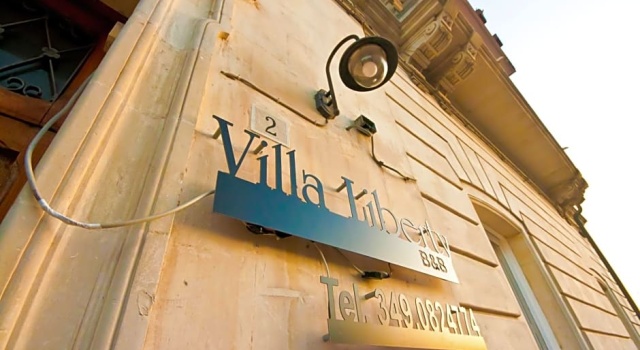 Villa Liberty, Rezervasyon Villa Lecce kır evleri, Küçük Ev