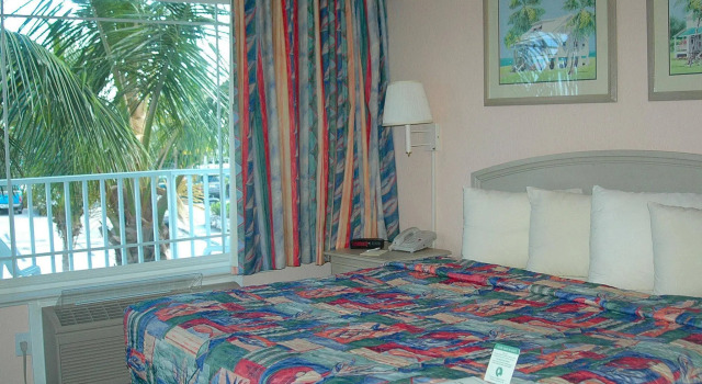 Capt Hiram's Resort