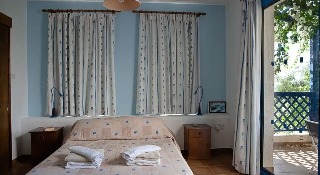 Вилла с 4 комнатами с красивым видом из окна Banana Cyprus Villas