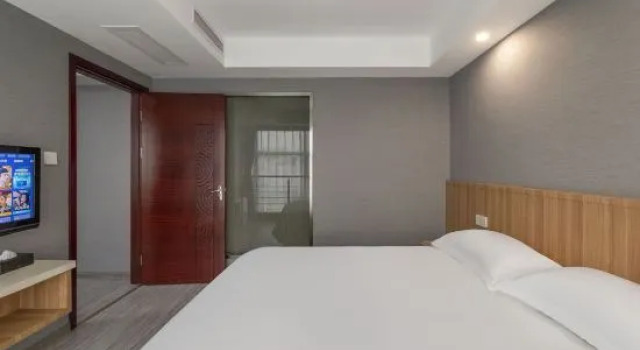 Люкс ChangXing FanBo Hotel