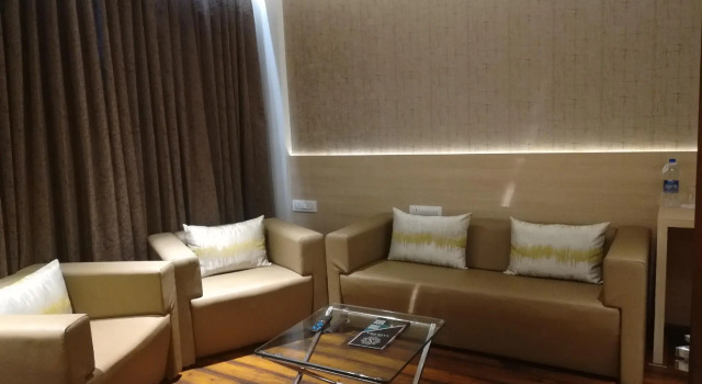 Люкс Zip By Spree Hotels Samudra Belgaum
