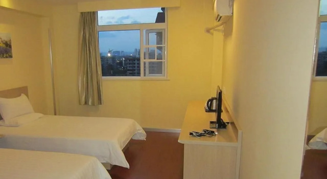 Hanting Hotel Nanning Renmin Road, Rezerwuj Hotel Xi Xiang Tang Nanning
