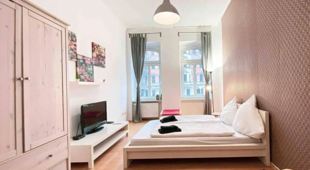 Altbau-Schmuckstück an der Karli mit riesigem Balkon, Réserver Hôtel Leipzig Saxe, près de Kinobar Prager Fruehling