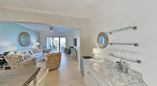 300cbw32 3 Bedroom Condo