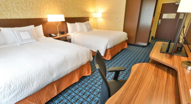 Четырёхместный номер Standard Fairfield Inn & Suites by Marriott Eau Claire/Chippewa Falls