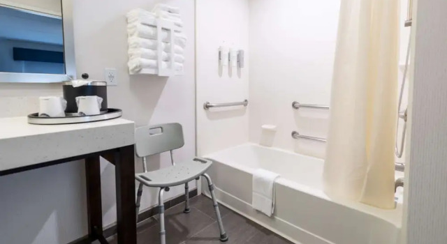 Двухместная студия Hampton Inn & Suites Greensboro/Coliseum Area