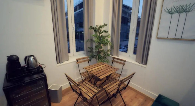 Кровать в общем номере Hostel Matosinhos Suites
