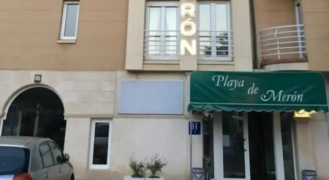 Camping El Rosal, Rezerwuj Pole kempingowe Hotele w Kantabria z parkingiem, Parking