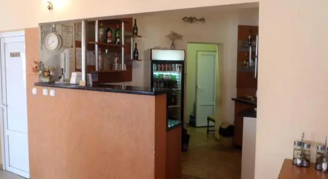 Pensiune Junior, Varaa Hotelli Oradea 