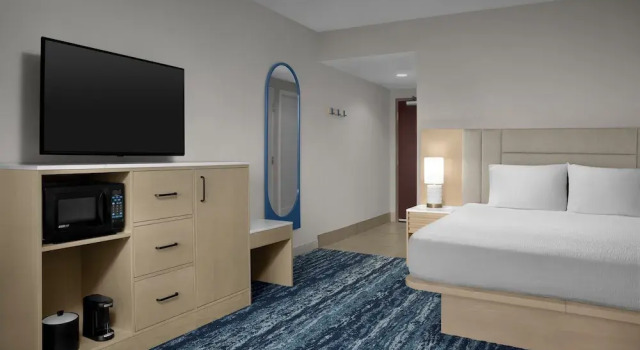 Двухместный номер Standard с балконом Hampton Inn & Suites Ocean City Bayfront-Convention Center