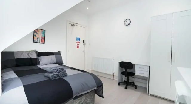 Cosy Fully Equipped Studio 7 Close to University, Prenota Appartamento Hotel a Grampian con parcheggio, Parcheggio