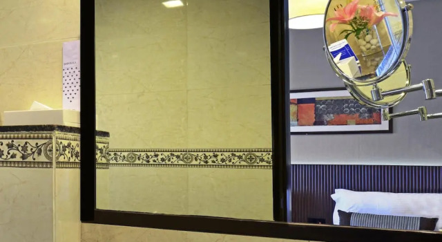 Номер Deluxe Residency Sarovar Portico