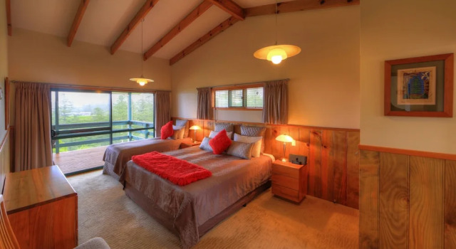 Апартаменты с 2 комнатами с балконом и с видом на океан Endeavour Lodge