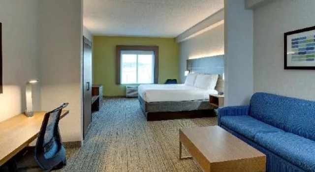 Одноместный люкс c 1 комнатой Holiday Inn Express Nashville-Opryland by IHG