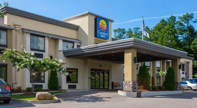 Кровать в общем номере Comfort Inn Tupelo Central