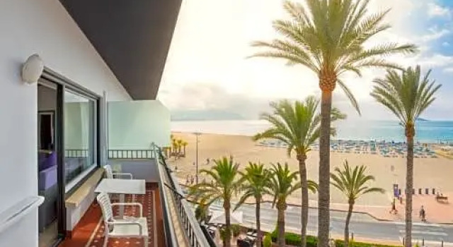 Номер Standard с видом на море Gran Hotel Delfin