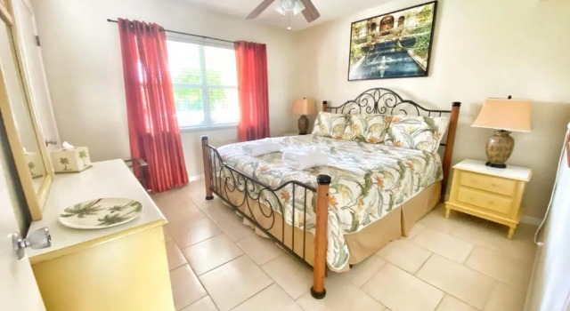 Апартаменты BeachTrail Lodging