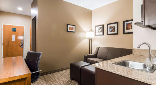 Двухместный люкс Comfort Suites Eufaula North