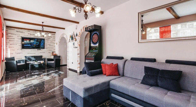 Beautiful Home In Zadar With Sauna, Забронировать Дом для отпуска СПА-отели Задар, рядом с Пляж Пунта Байло, SPA-услуги
