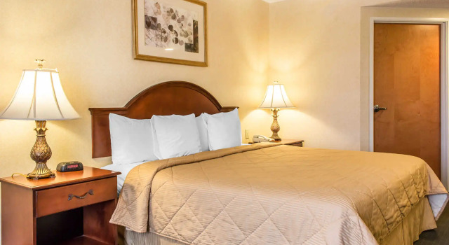 Номер Standard Quality Inn Hackettstown - Long Valley