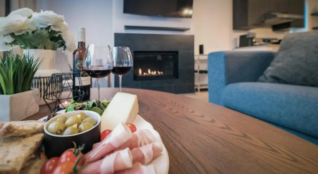Коттедж Chalet Listra peace & spa - 16 min to Tremblant