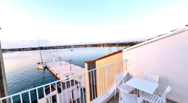 Апартаменты Umag center seafront seaview old town apartment 1