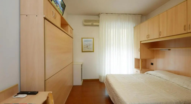 Двухместный номер Standard с балконом Hotel Commercio