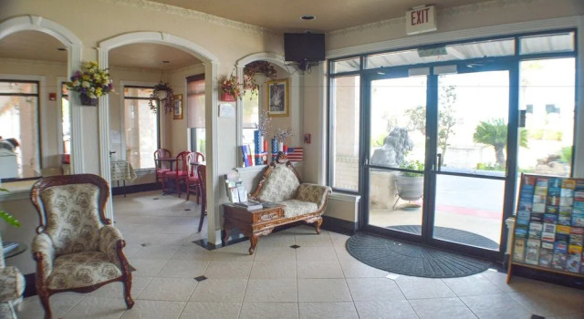 Magnolia Inn and Suites, Buchen Sie Gasthaus Magnolia Texas