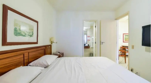 Номер Standard с балконом Park Tower Campinas Residence by Nacional Inn