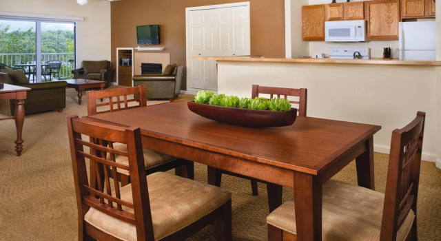 Люкс с 2 комнатами WorldMark Lake of the Ozarks