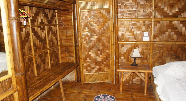 Lazy Hut