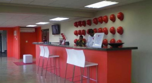 Life Ballito Bay, Забронировать Отель Отели Баллито 3 звезды, рядом с Ballito Shopping Mall, 3*