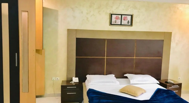 Deluxe Zimmer class hotel