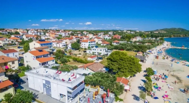 Апартаменты Apartment Right on the Janice Beach in Pakostane
