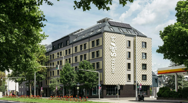 Hotel Schani UNO City