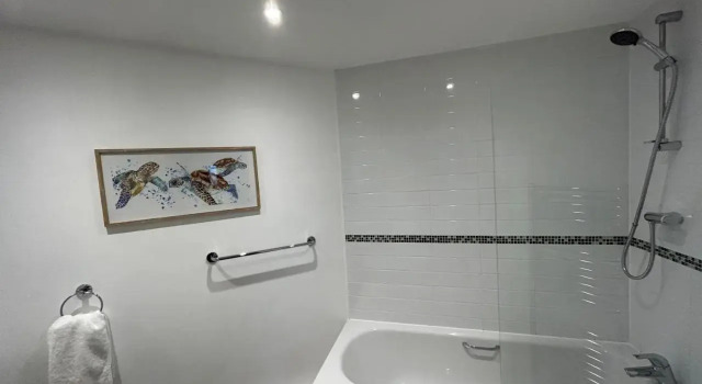 Wokingham Spectacular 2 Bedroom Penthouse, Varaa Huoneisto Asunnot kohteessa Merseyside, Huoneisto