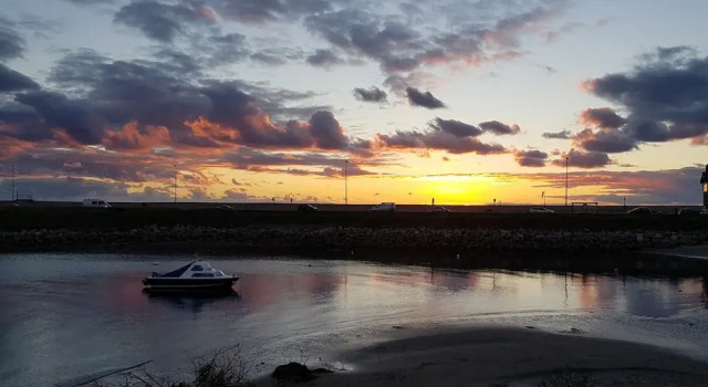 Коттедж Chesil Retreat