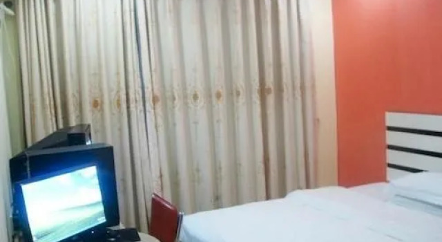 嘉美宾馆(广州中山眼科肿瘤医院店), Забронировать Отель Гуанчжоу Guangzhou Area, рядом с Зоопарк Гуанчжоу