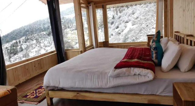 Люкс Mountain Rover Auli Resort