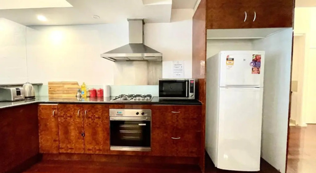 Апартаменты Superior ReadySet Apartments on King